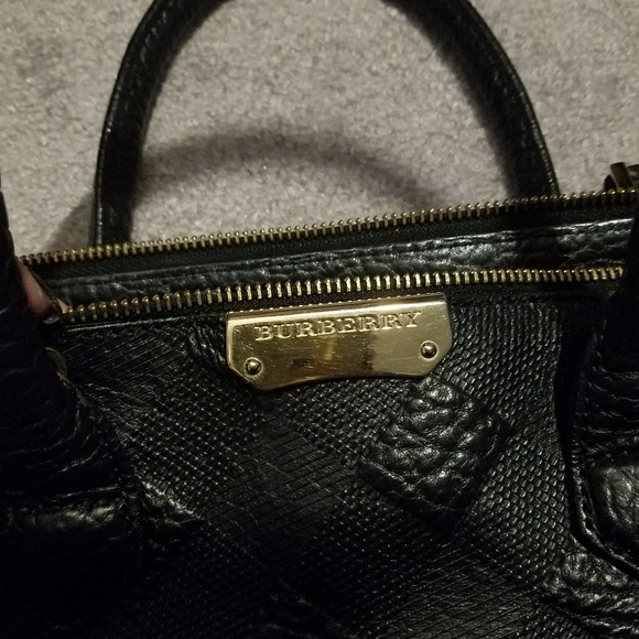 Authentic Burberry black grain leather tote - Picture 2 of 8